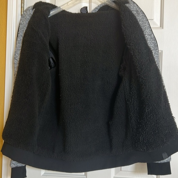 Airwalk Zip up Jacket - Picture 9 of 13